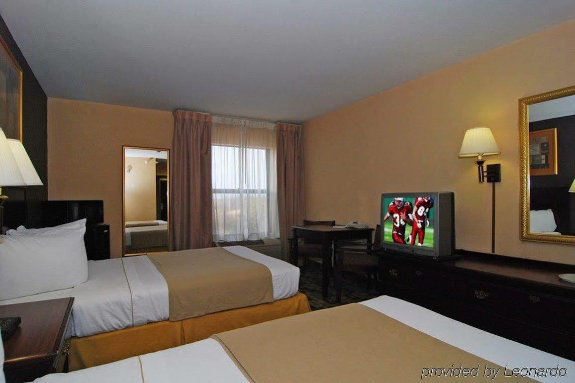 Red Roof Inn & Suites Monee מראה חיצוני תמונה